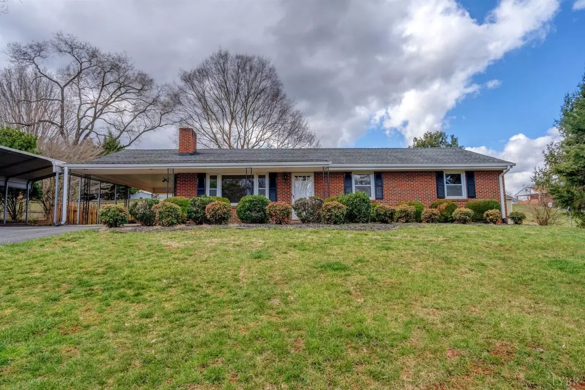 Bedford, VA 24523,1703 Vista CIR