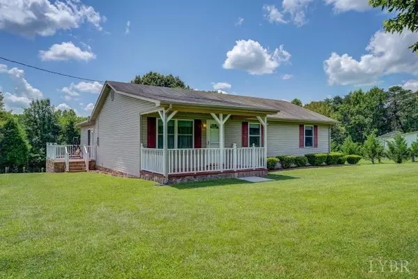 1178 Breezy Hill RD, Vinton, VA 24179