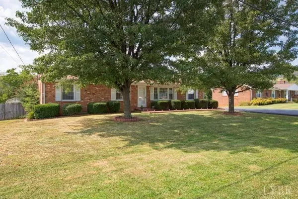 Vinton, VA 24179,202 Old Brook RD