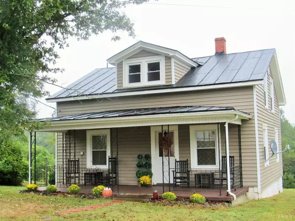 71 Chuch ST, Shipman, VA 22971