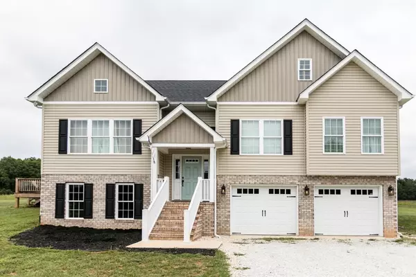 299 Laurel LN, Concord, VA 24538