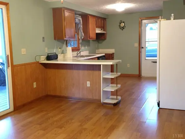 Shipman, VA 22971,10222 James River RD