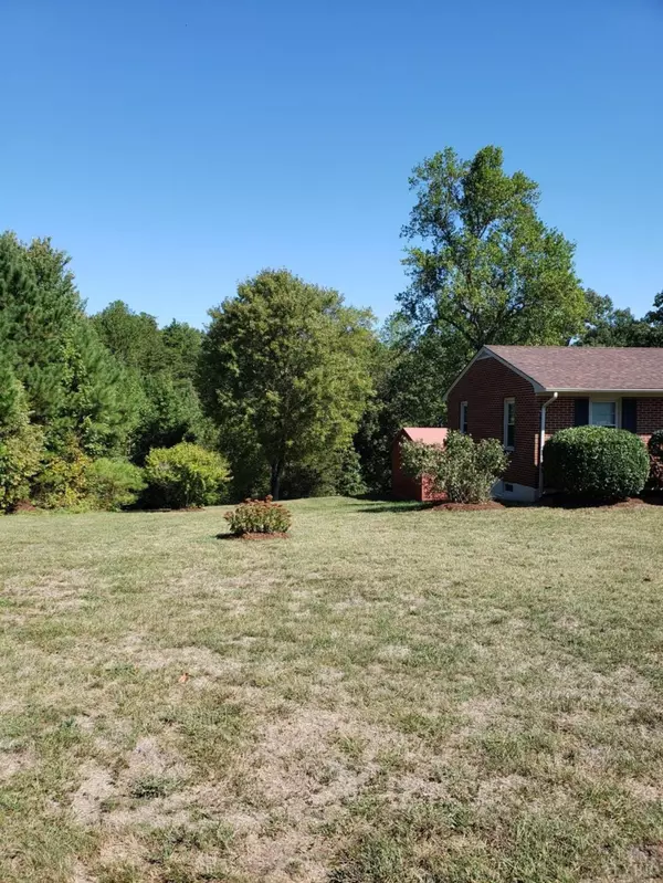 Nathalie, VA 24577,1212 Stage Coach