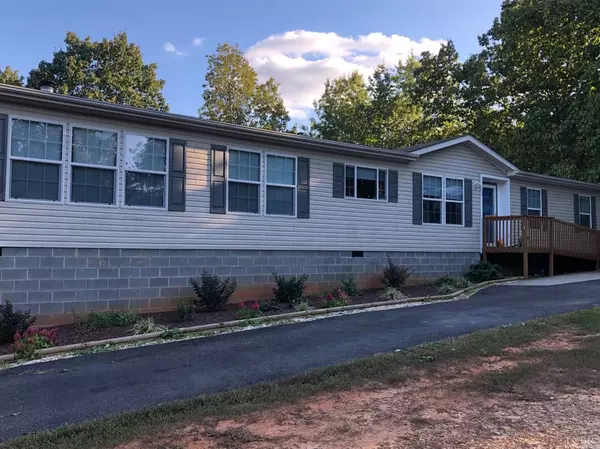 740 Long Island RD, Gladys, VA 24554