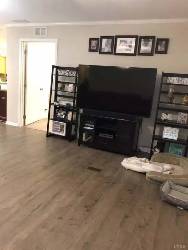 Gladys, VA 24554,740 Long Island RD