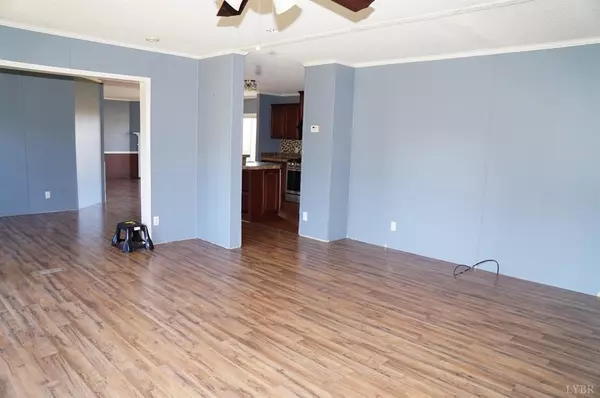 Nathalie, VA 24577,2249 Leda Grove RD