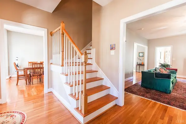 328 Wyndhurst DR, Lynchburg, VA 24502