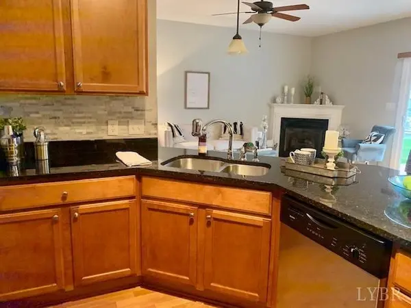 519 Capstone DR, Lynchburg, VA 24502