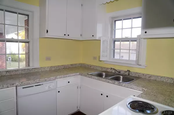 South Boston, VA 24592,524 Webster ST