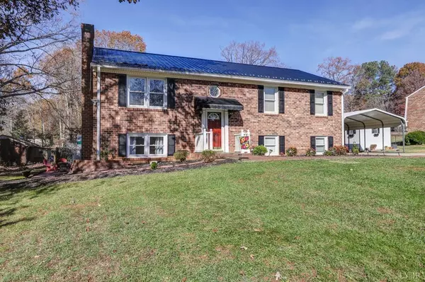 148 Forest DR, Madison Heights, VA 24572