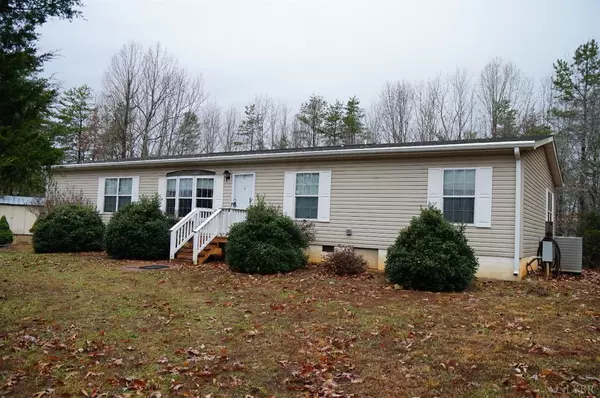 1201 Bull Creek RD, Nathalie, VA 24577