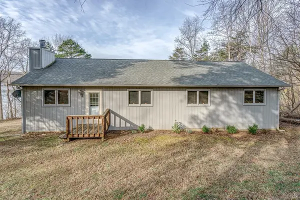Goodview, VA 24095,6493 Horseshoe Bend RD