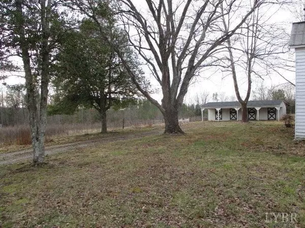 Gladys, VA 24554,12391 Brookneal HWY