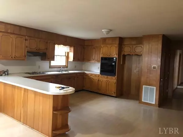 Chatham, VA 24531,796 Motley RD