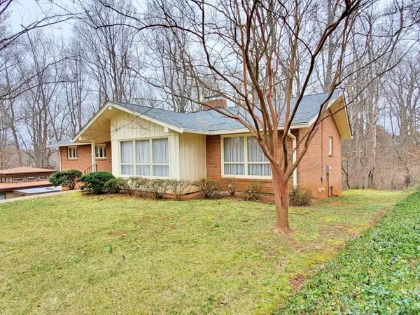 2312 Heron Hill PL, Lynchburg, VA 24503