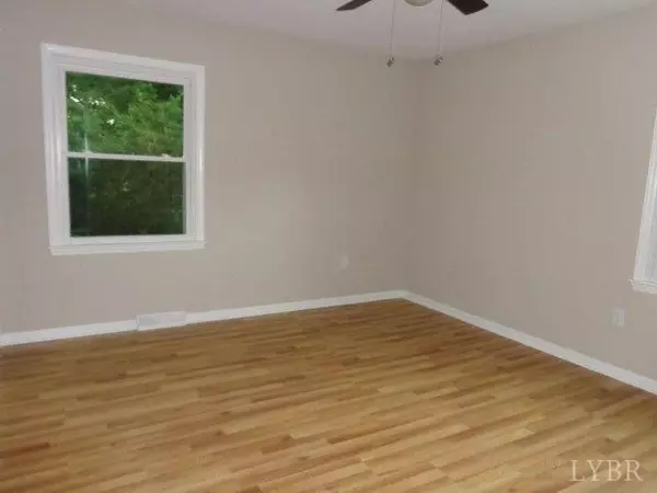 Vinton, VA 24179,118 Valley Ridge DR