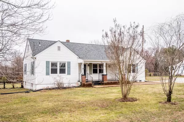 Appomattox, VA 24522,981 Oakleigh AVE