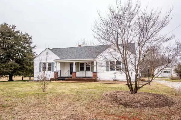 Appomattox, VA 24522,981 Oakleigh AVE