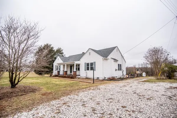 Appomattox, VA 24522,981 Oakleigh AVE