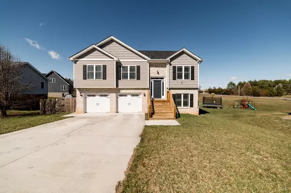 47 Ryan DR, Evington, VA 24550