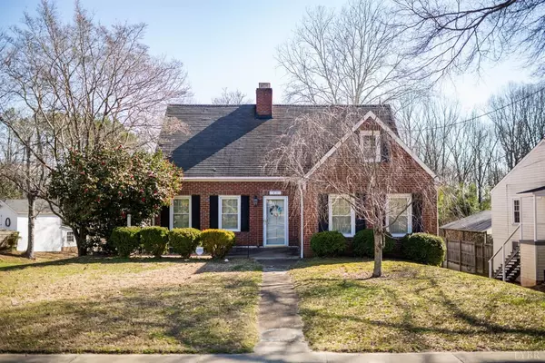 411 S Main ST, Chatham, VA 24531