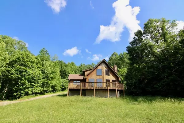 1453 Waugh Switch RD, Big Island, VA 24526