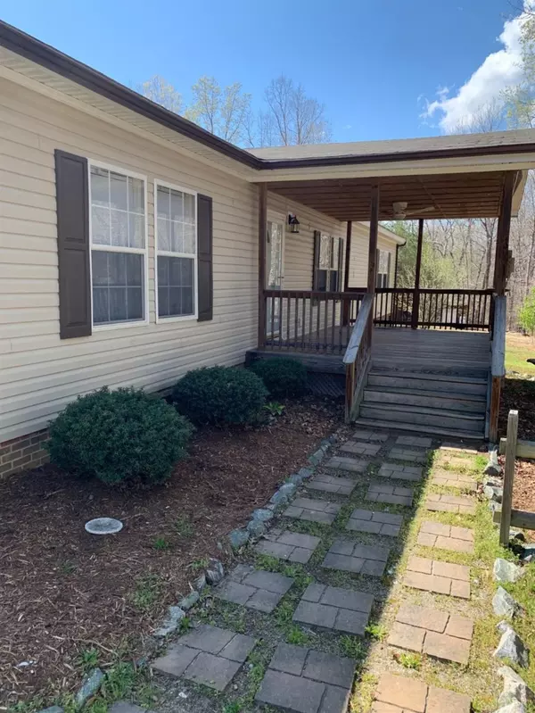 Nathalie, VA 24577,1173 River View Drive