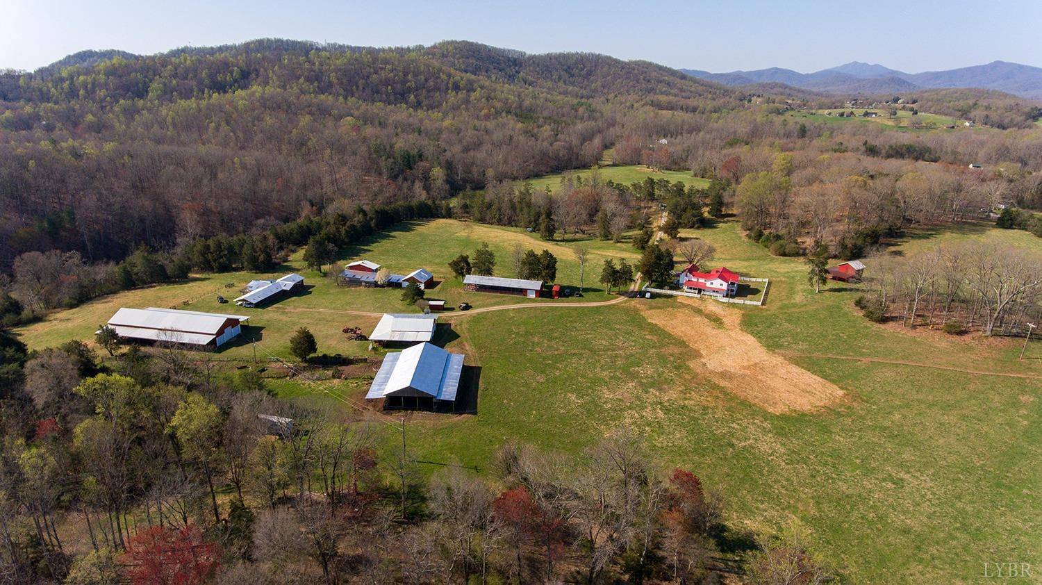 145 Turkey WAY, Amherst, VA 24521