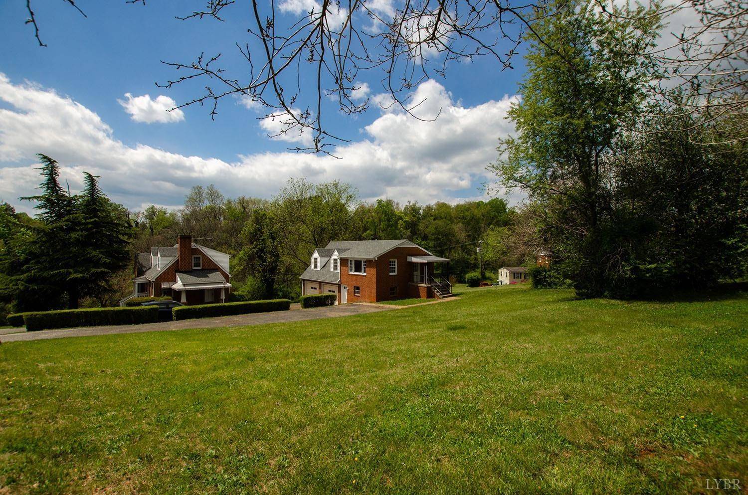 Amherst, VA 24521,206 Washington Street