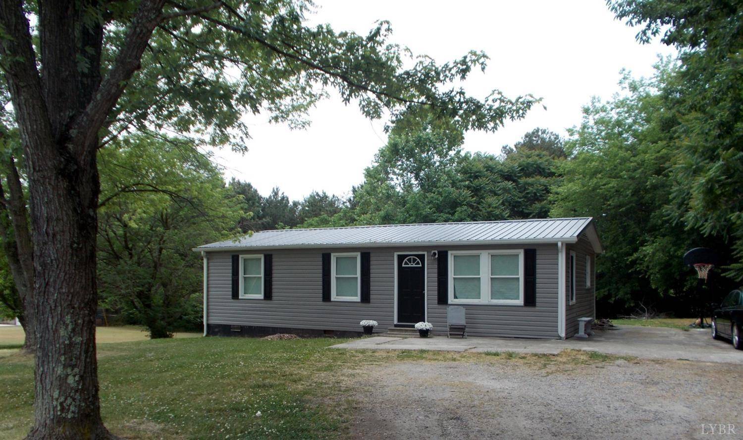 Hurt, VA 24563,916 Level Run RD