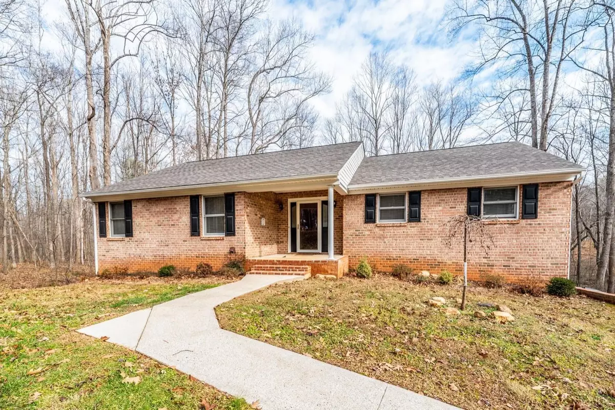 Forest, VA 24551,113 Lyon Lane