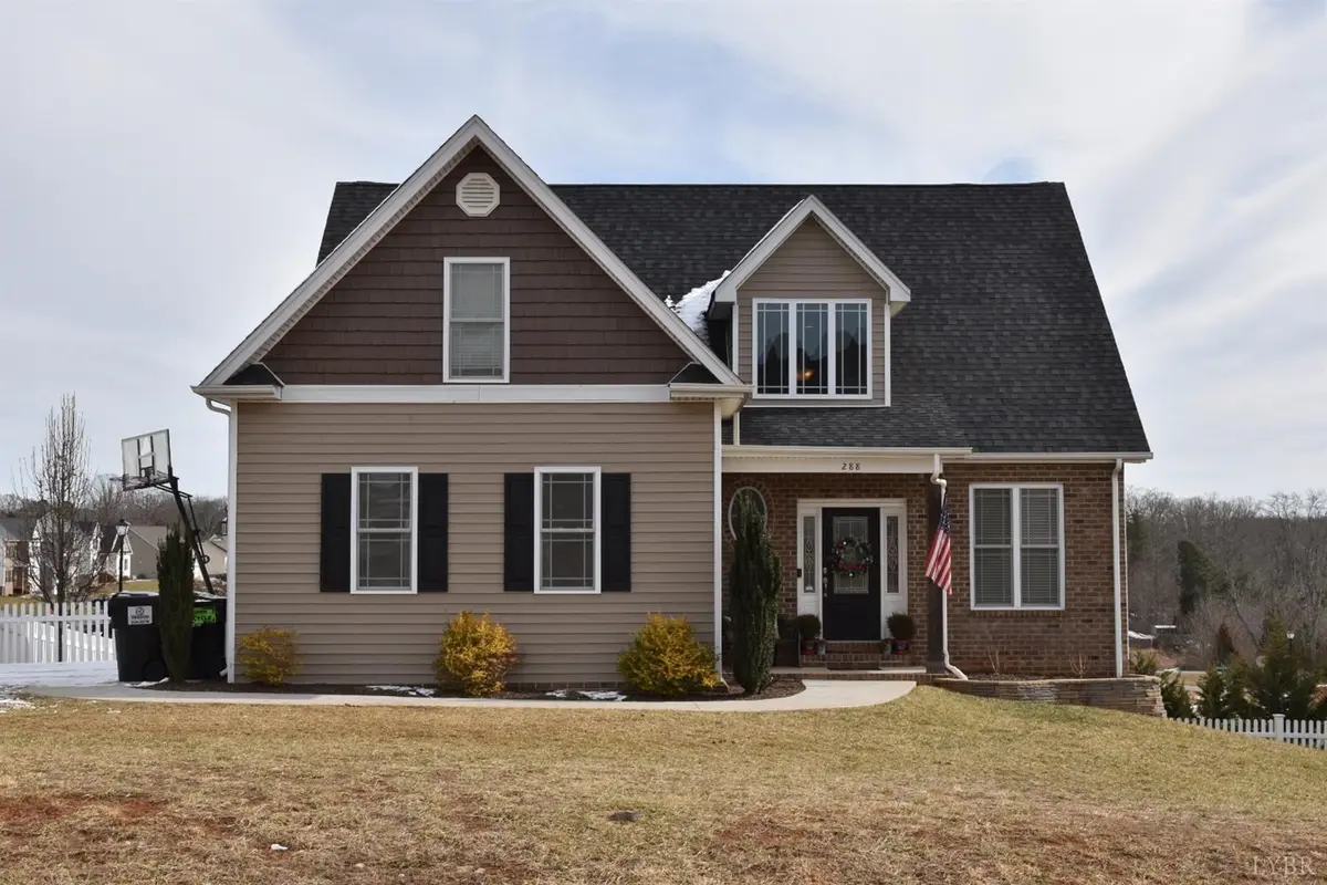 288 Traverse DR, Evington, VA 24550