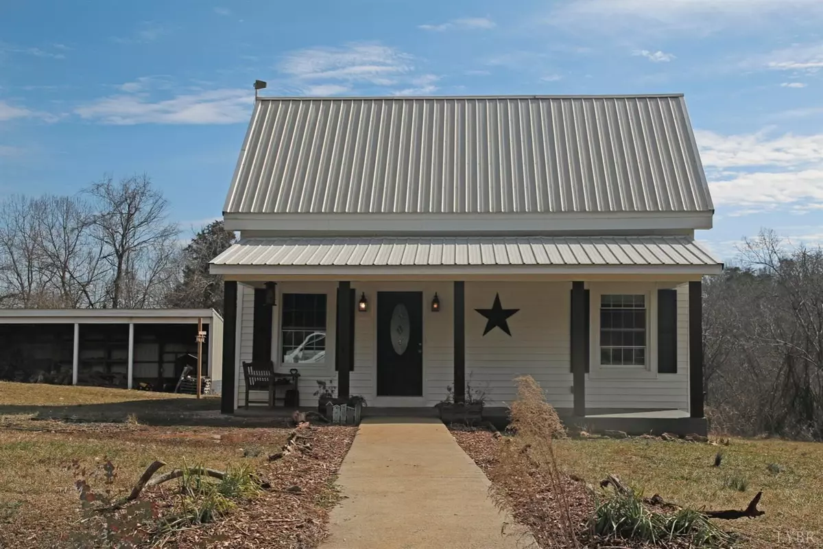 Gladys, VA 24554,252 Goat Island