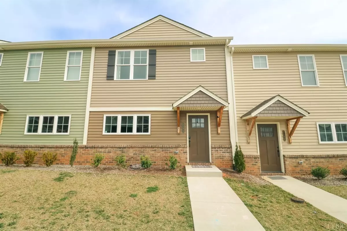 Forest, VA 24551,1186 Commonwealth Cir