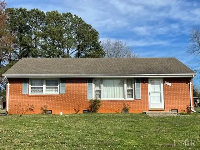 1105 Roundtree DR, Bedford, VA 23523