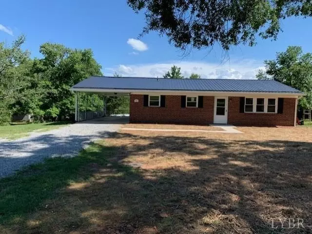 Chatham, VA 24531,9913 Callands Road