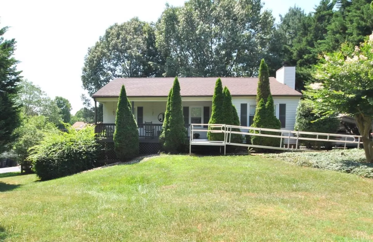 Forest, VA 24551,471 Willow Oak TER