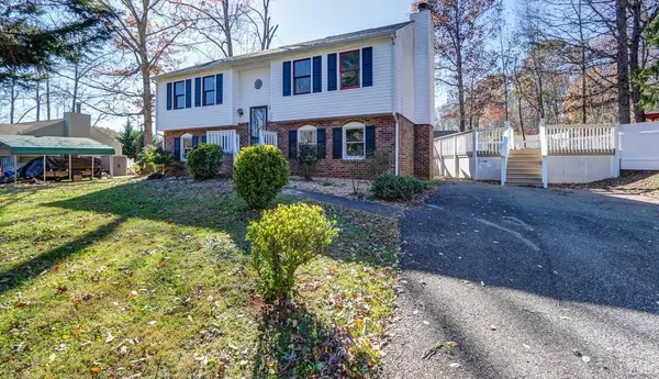 Forest, VA 24551,212 Colonial CT