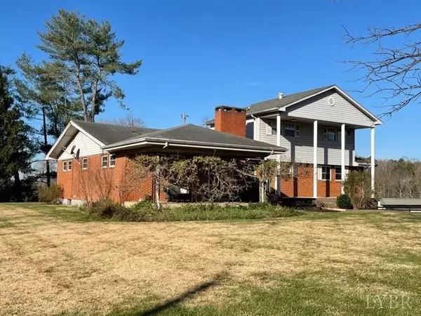 Goodview, VA 24095,2555 Morgans Mill RD