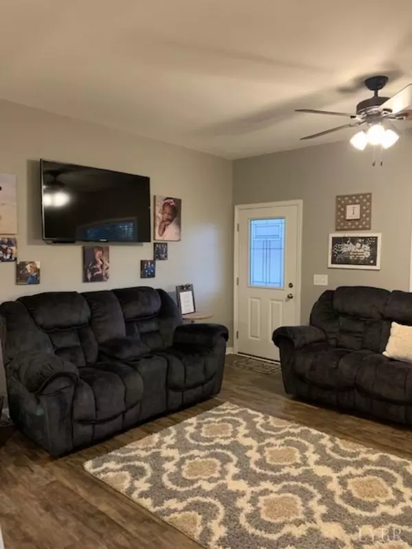 Drakes Branch, VA 23937,265 New York Ave