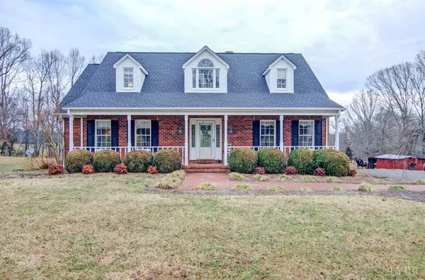 1720 Hodnetts Mill RD, Chatham, VA 24531