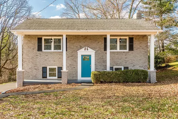 305 Mountainview, Madison Heights, VA 24572