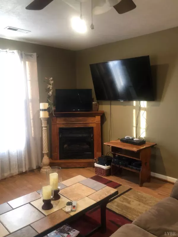 Gladys, VA 24554,360 Theta Mill RD