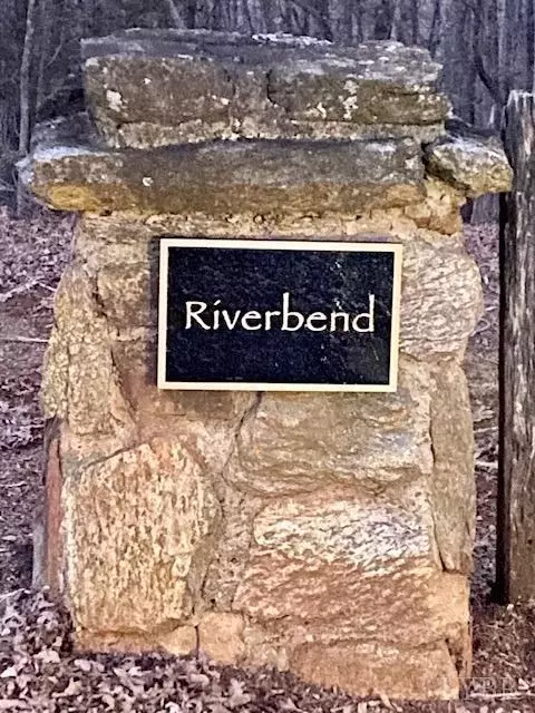 Lynchburg, VA 24503,1530 Fox Hill RD