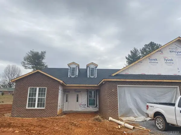 Bedford, VA 24523,117 Villa Oak CIR