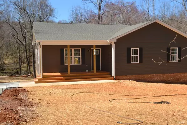 Lynchburg, VA 24503,1914 Walnut Hollow RD