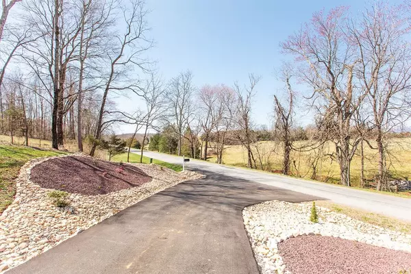 Forest, VA 24551,6843 Bellevue RD