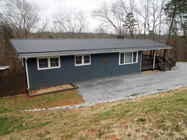 Altavista, VA 24517,315 11th ST