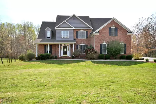 1118 Jefferson Drive West, Forest, VA 24551