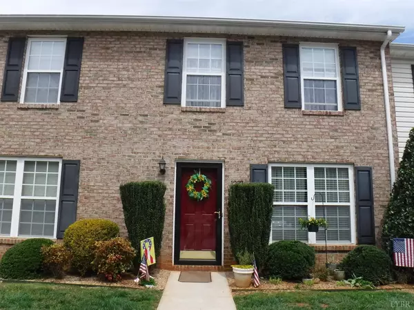 1252 Blue Ridge View Circle, Forest, VA 24551